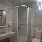 Yali B&B 시데