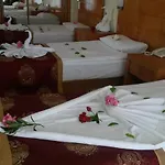 B&B Yali 시데