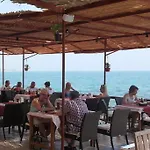 B&B Yali 3*