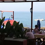 Yali 3*