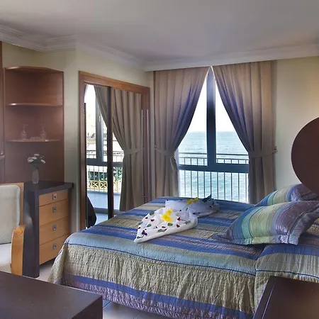 Yali Bed & Breakfast 3*
