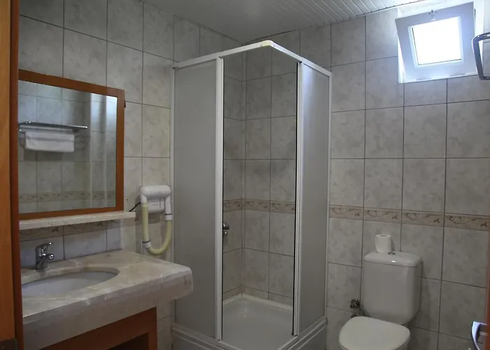 Oda ve Kahvaltı Yali