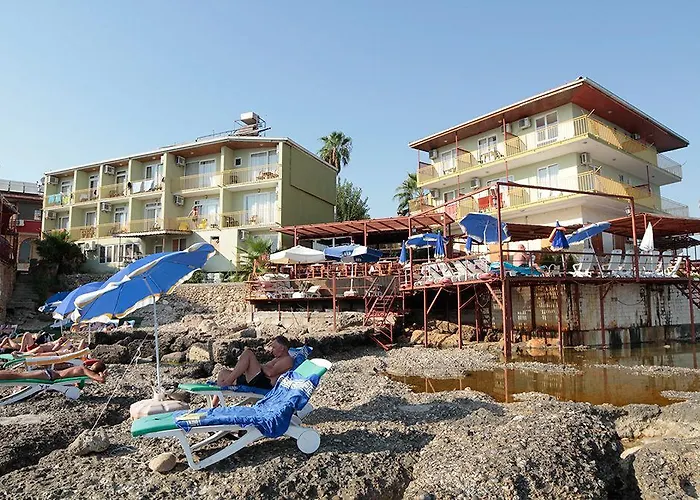 Yali Oda ve Kahvaltı Side