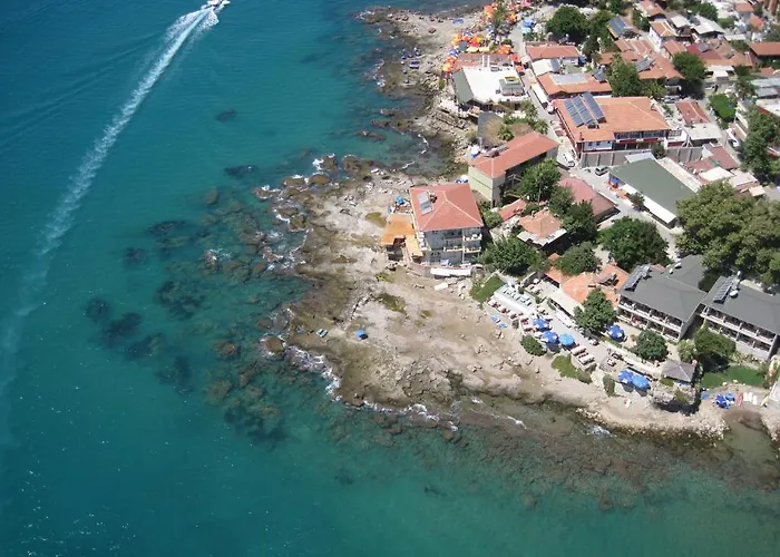 Yali Oda ve Kahvaltı Side