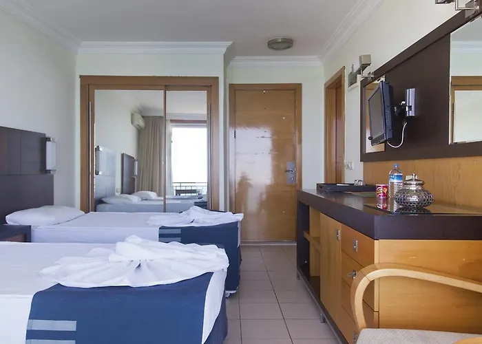 Oda ve Kahvaltı Yali Side