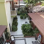Frühstückspension Yali