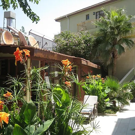 Yali Couette-café Sidé